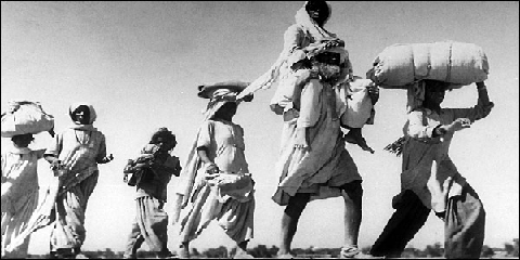 1947 India and Pakistan: Regugees fleeing identity savagery